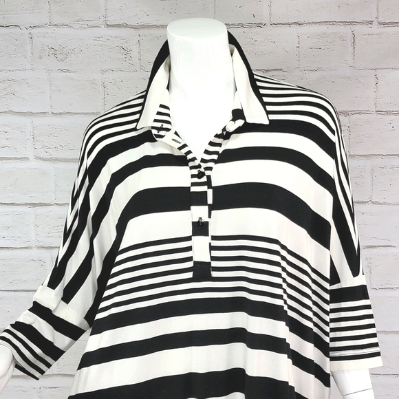 Alembika Oversized Boxy Top Blk/Wht Size: Medium - Picture 3 of 5